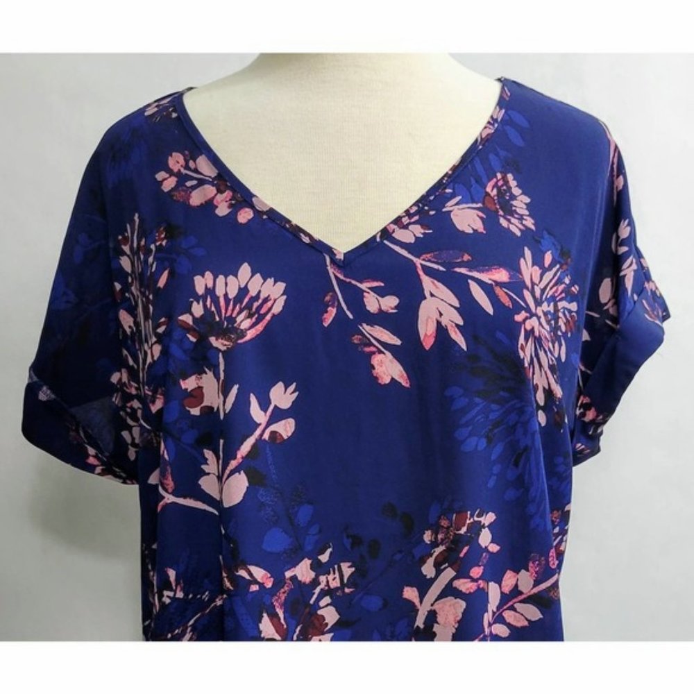 blouse - Picture 4 of 10
